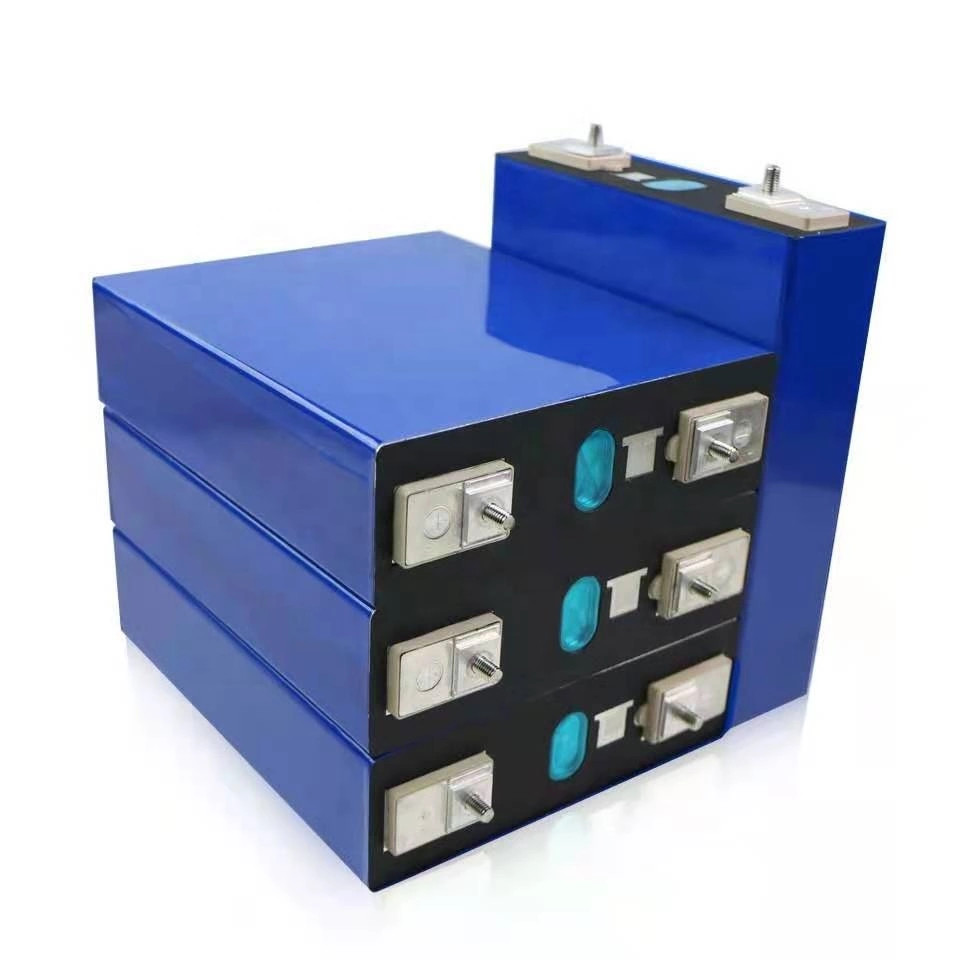 UN38.3 Certified Lithium Battery Cells 3.2V 202Ah Lifepo4 Prismatic Cells
