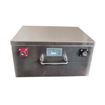 Buen precio Batería de litio personalizada 72V 50Ah LiFePO4 para auto rickshaw Batería de motocicleta eléctrica con pantalla LED en línea