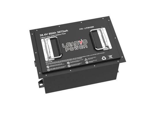 Buen precio Carro de golf de litio 36V 38.4V 80Ah LiFePO4 LFP Batería con pantalla LED LCD / cargador en línea